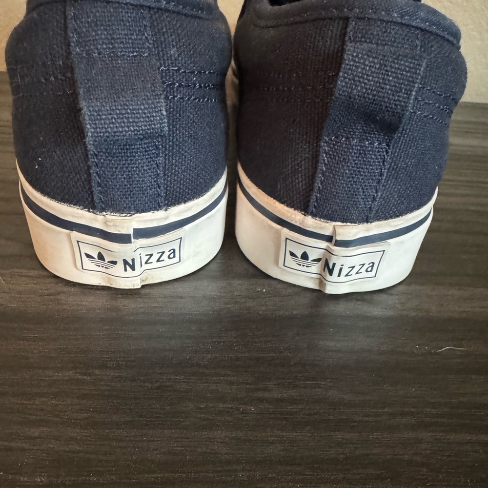 Adidas Nizza Navy slip on sneakers - Picture 3 of 9